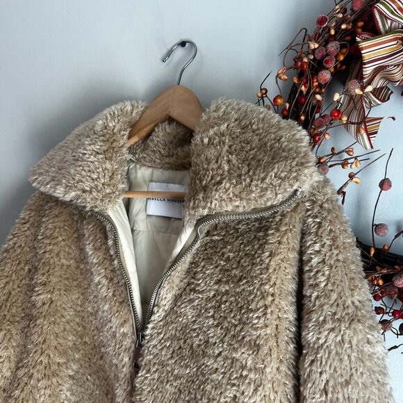 Rebecca Minkkoff Women's Cropped Bomber Faux Fur Coat Jacket SMALL in Natural - Picture 3 of 13